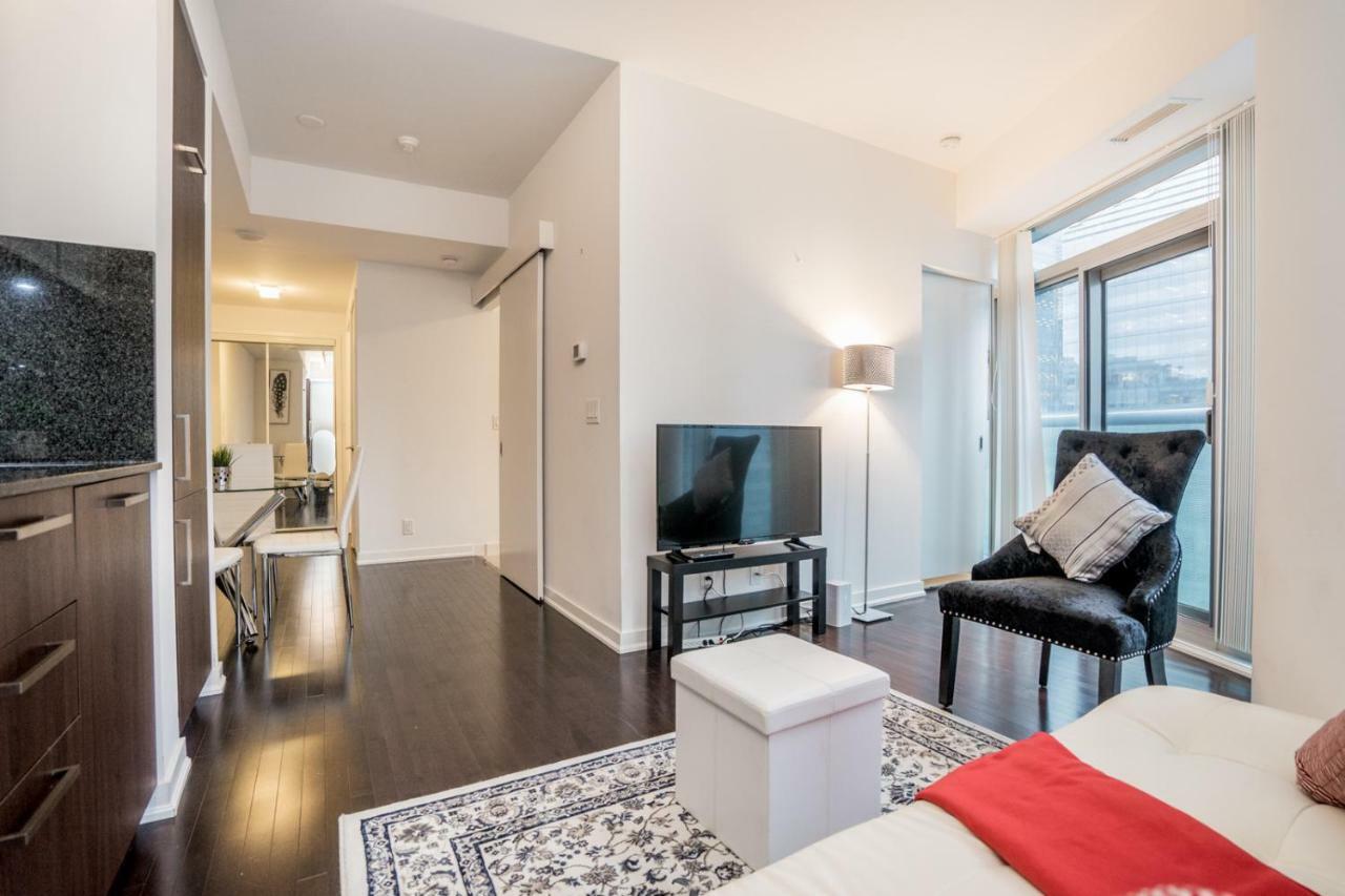 Aaira Suites تورونتو المظهر الخارجي الصورة