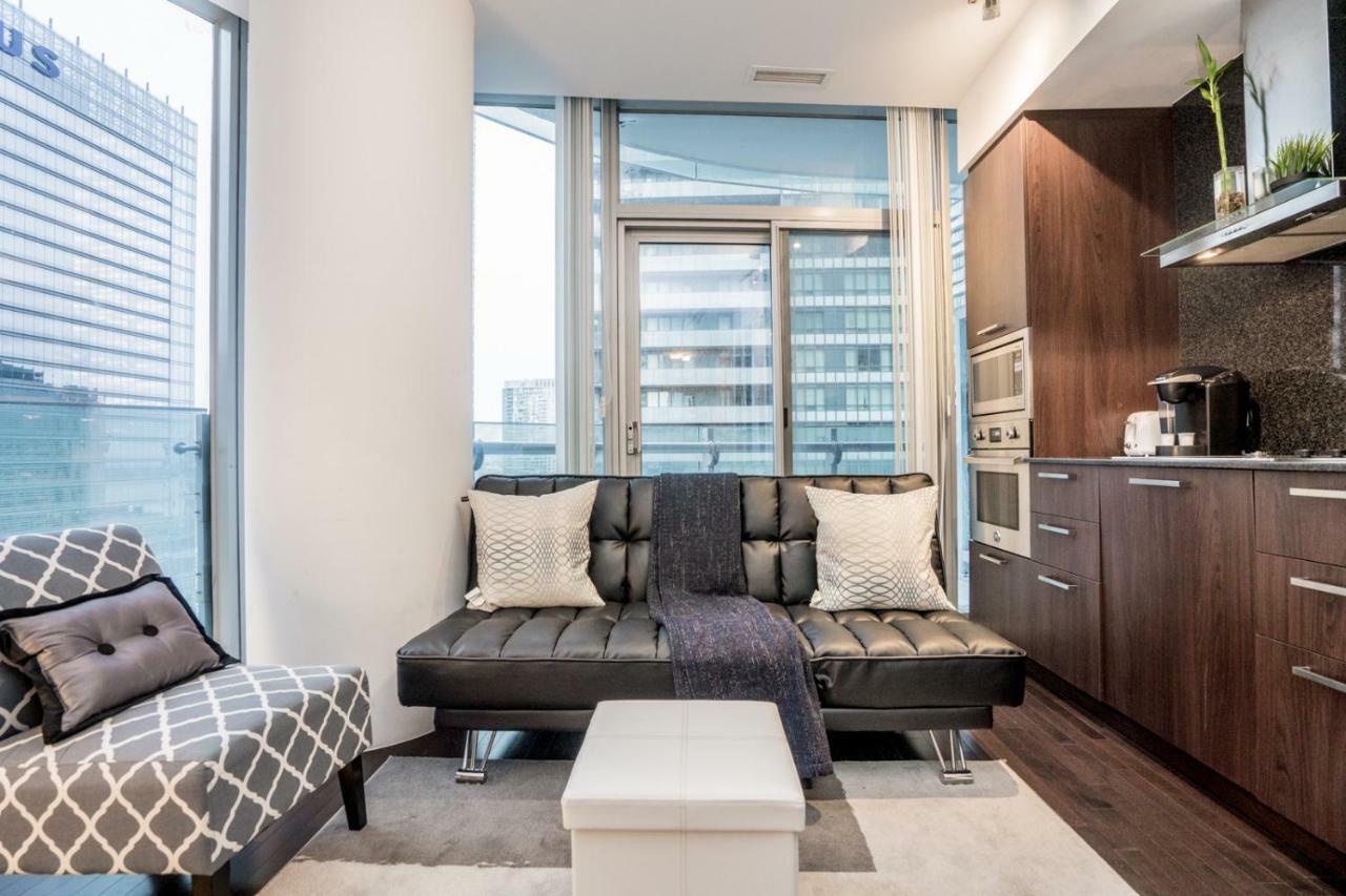 Aaira Suites تورونتو المظهر الخارجي الصورة